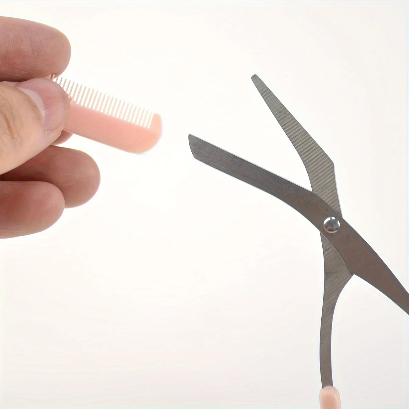 Eyebrow Trimming Scissors with Comb - Precision Brow Grooming Tool