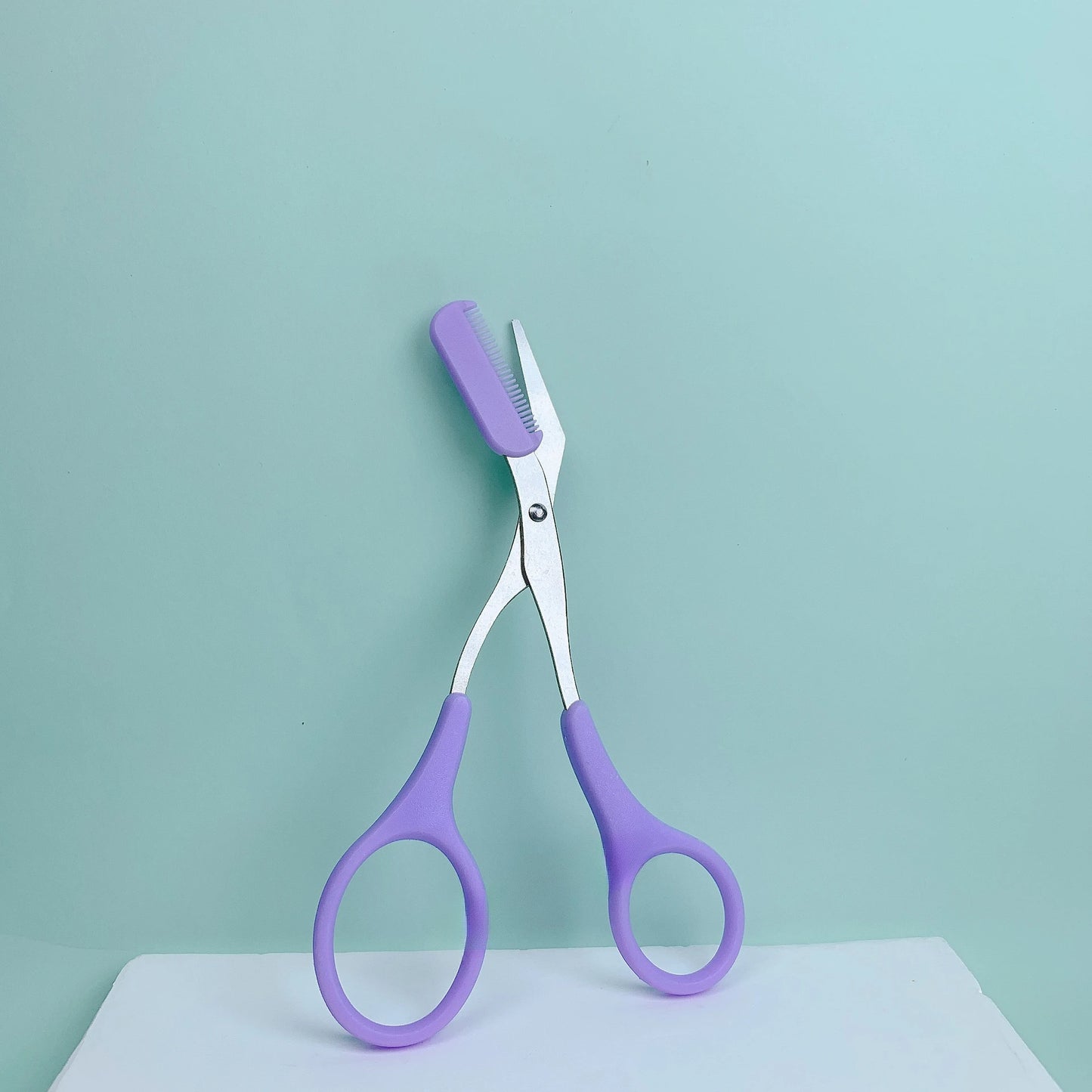 Eyebrow Trimming Scissors with Comb - Precision Brow Grooming Tool